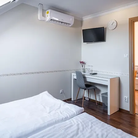 Dobosi Vendeghaz 3* Szentantalfa